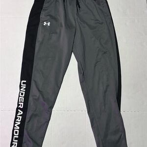 Under Armour Men's Gray and Black Joggers